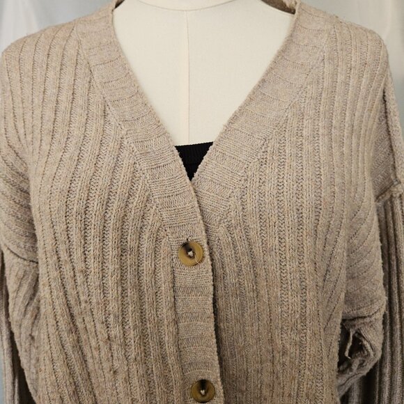 Elle Ribbed Button Front Cardigan Sweater Women’s M Beige Oatmeal Drop Shoulder - Picture 4 of 7